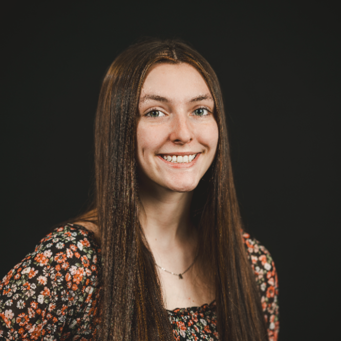 Madison Hans - Class of 2025 - Bond County CEO